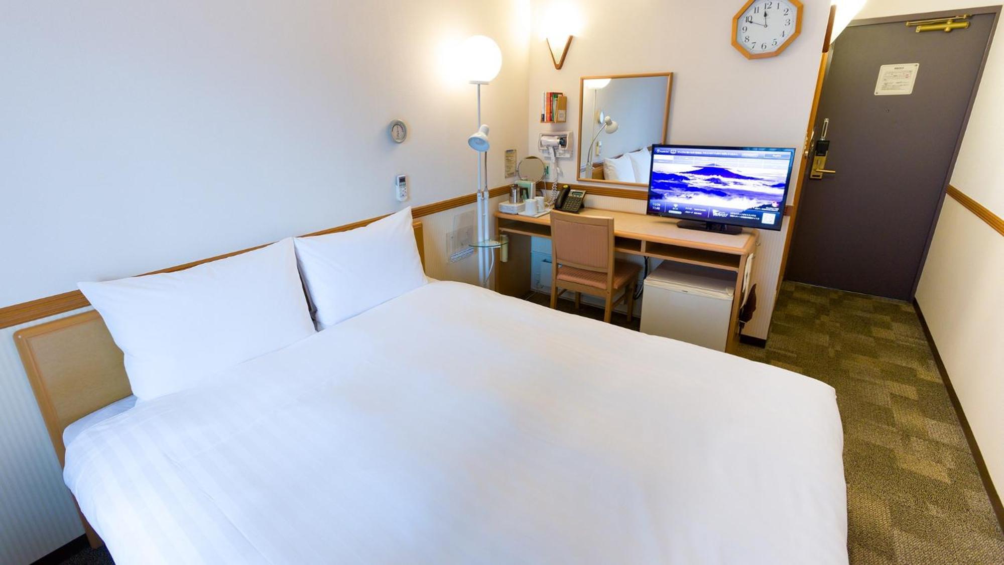 Toyoko Inn Chiba Ekimae Habitación foto